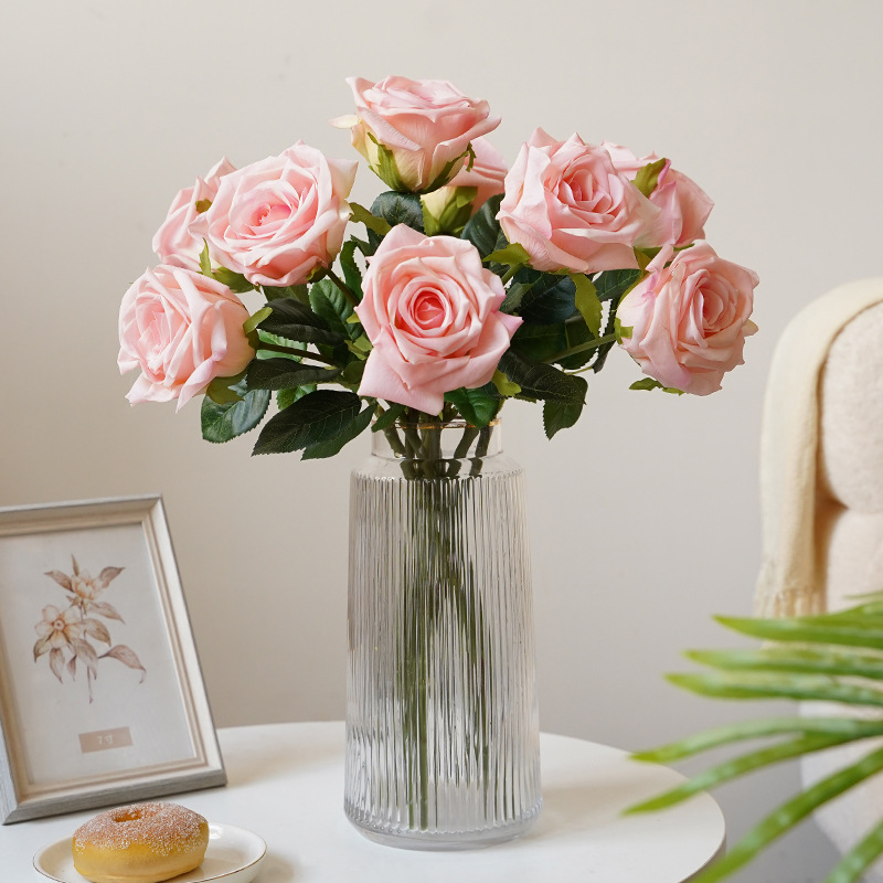 Single moisturizing rose artificial flower, Nordic simulation flower, living room dining table, TV cabinet decoration, hand feel moisturizing rose details Picture