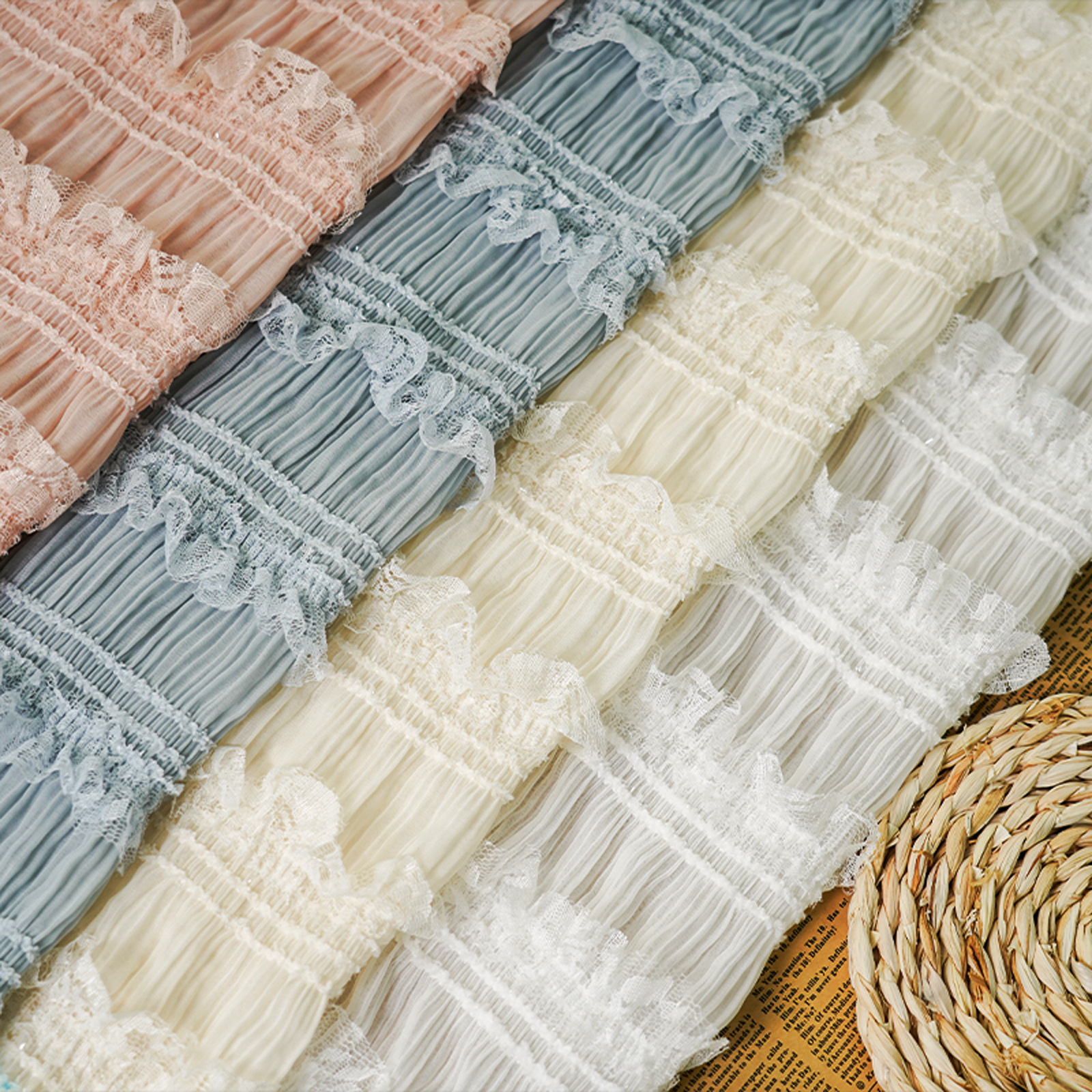 春夏雪纺钩绣连衣裙女装微透优雅布料简约风条纹弹力礼服装饰面料产品图