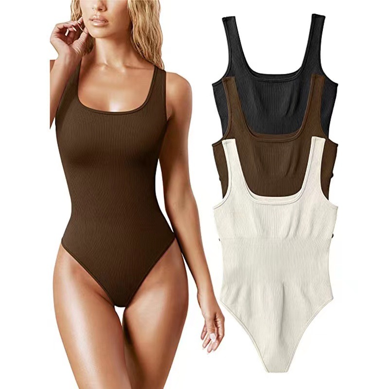 Amazon's best-selling cross-border products in Europe and America include seamless threaded vests that slim the waist, lift the buttocks and shape the body, as well as round-neck one-piece dresses that flatten the abdomen full figure