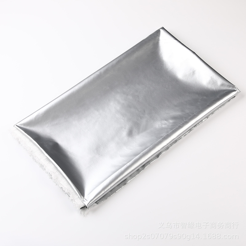Bright leather PU coated paint surface, mirror-like pearlescent silver, waterproof fabric, head accessories, bags, down jackets, pet clothes, sleeve covers Application Scenario