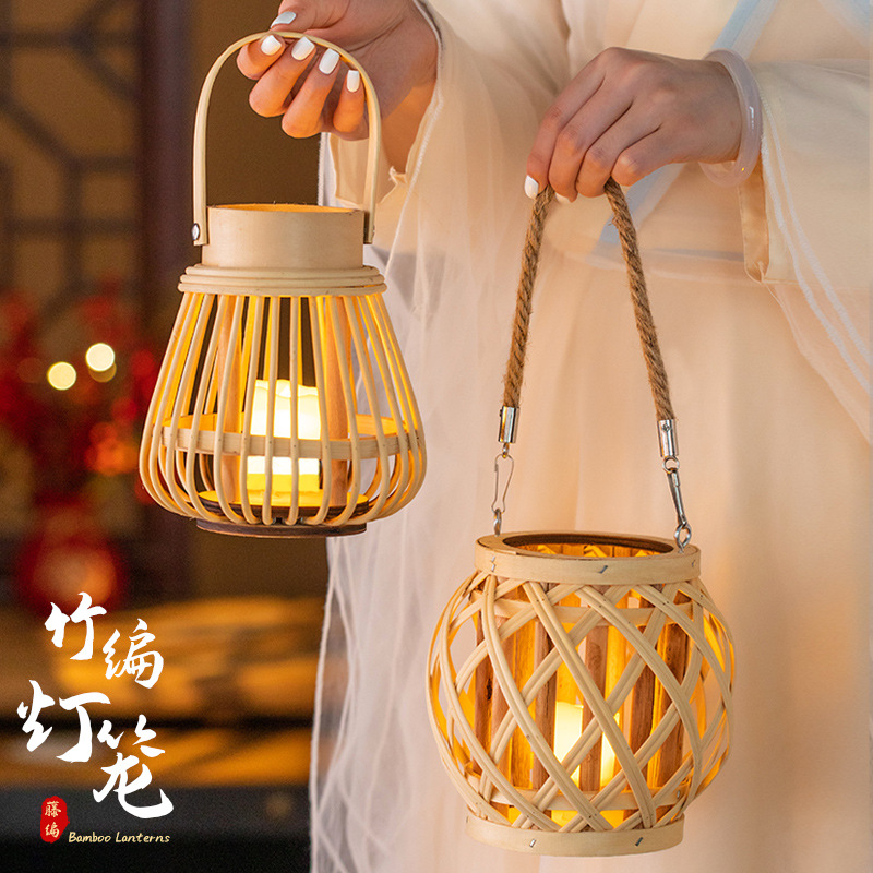 Mid-Autumn Festival lanterns, hand-held rattan and bamboo woven finished flower lanterns, ancient-style luminous palace lanterns, Hanfu, photography and photo props Specification image