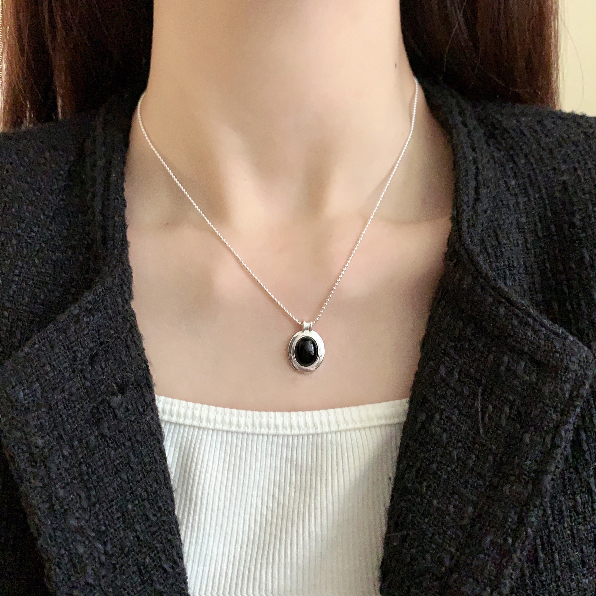 Autumn and Winter S925 sterling silver 11.15 French vintage retro style black agate oval necklace, women's Instagram cold style collarbone chain Specification image