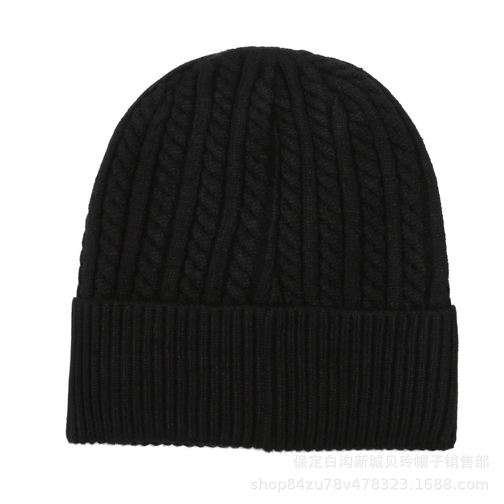Men's winter woolen cap, thickened knitted cap, elastic band, warm and cold-proof. Women's headscarf cap with fleece to protect against wind and cold Specification image