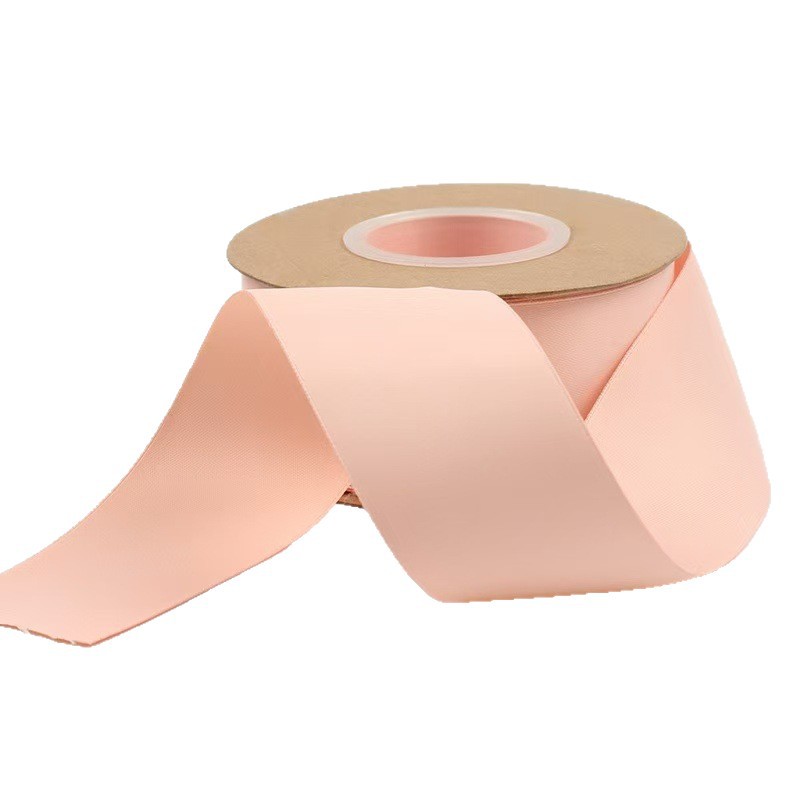 消光双面涤纶带1.5厘米宽100码每卷厂家直销服装头饰辅料玩具礼品白底实物图