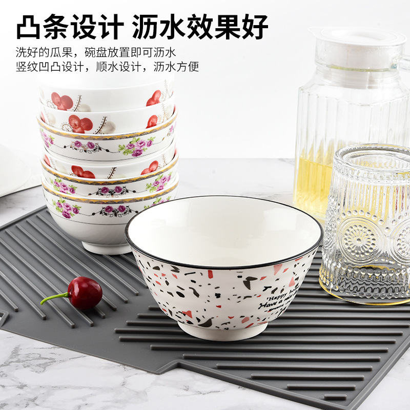 Macaron bead silica gel water-draining pad desiccant silica gel 15cm anti-slip water-draining board Specification image
