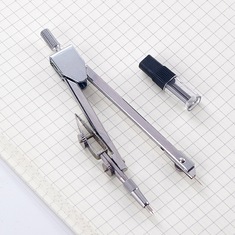 Xiaoyu 'er's in-stock student stationery, professional drawing design, stainless steel metal compass, drawing tools, iron compass Application Scenario