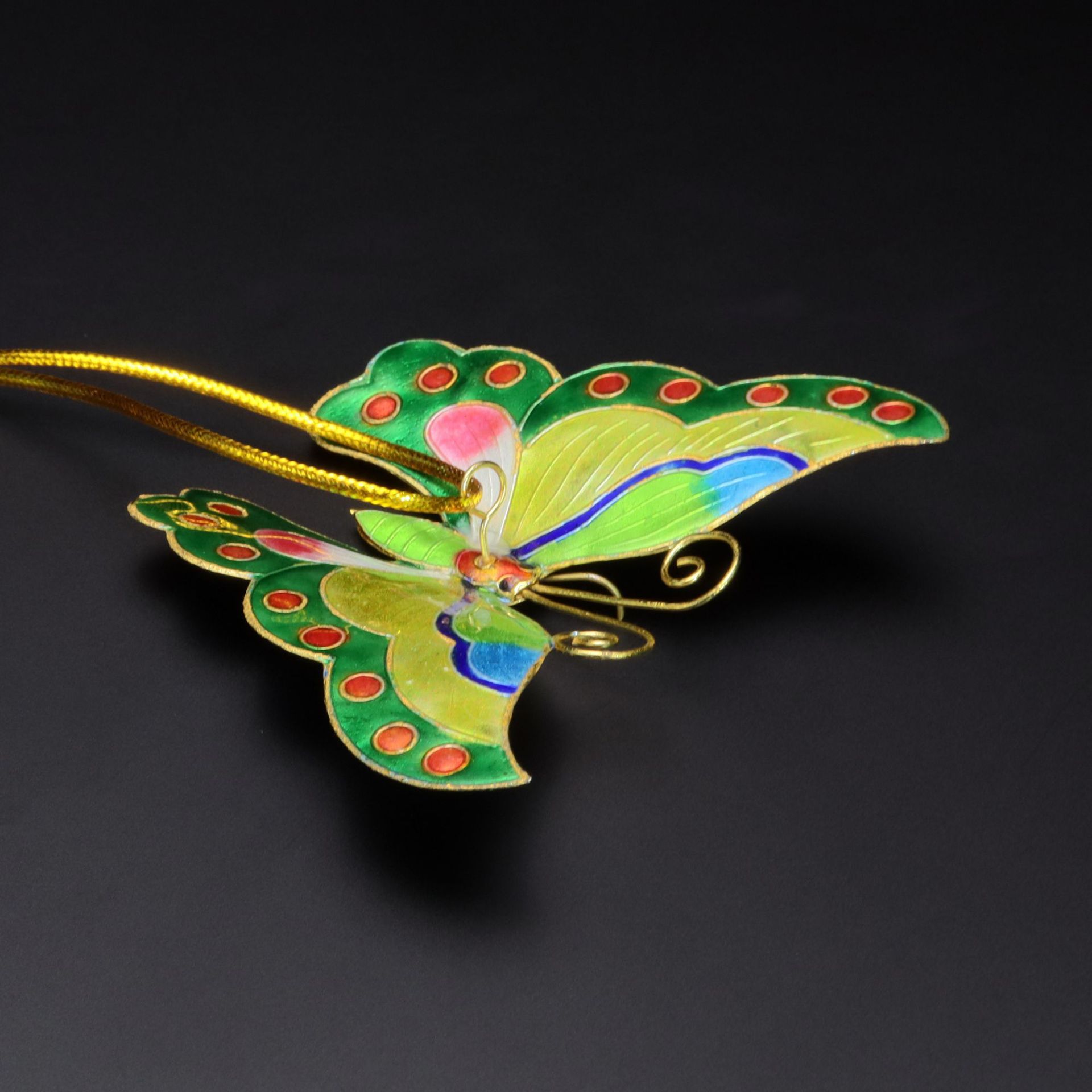 Beijing Cloisonne Christmas decorative pendant, craft cultural gift, mechanism enamel silver-blue flower butterfly details Picture