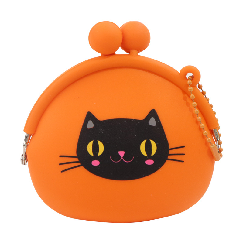 Cross-border European and American style Halloween mini silicone coin purse, funny ghost pumpkin children's coin earphone storage case Item Picture