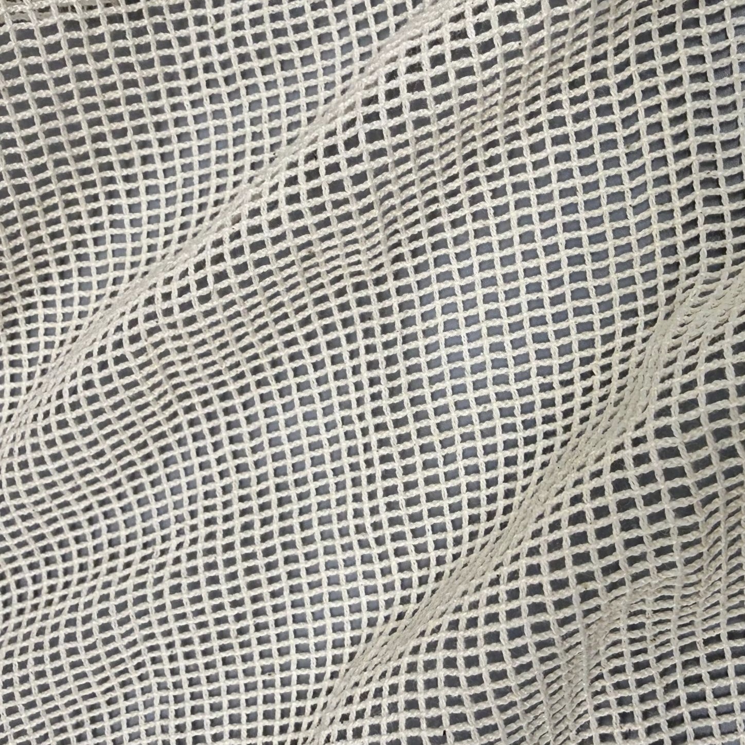 Fabric, checkered cotton mesh, mesh fabric, luggage and shoe materials, handbag mesh bags, eco-friendly mesh bags, fruit mesh bags, cotton mesh fabric, Daye luggage materials Specification image