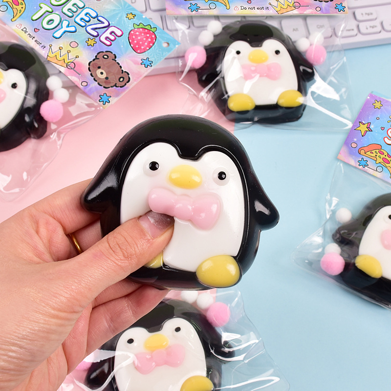 网红超软泥感捏捏乐卡通可爱企鹅盲盒玩具解压神器捏捏乐解压玩具细节图
