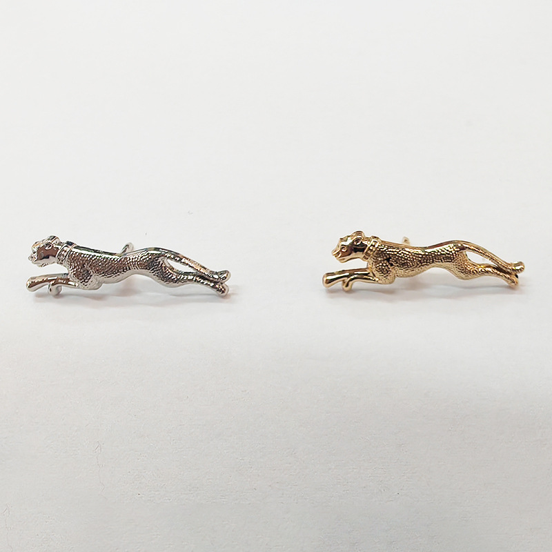 跨境货源服装饰品徽章 卡套动物蜜蜂合金胸针包包装饰胸花潮批发细节图