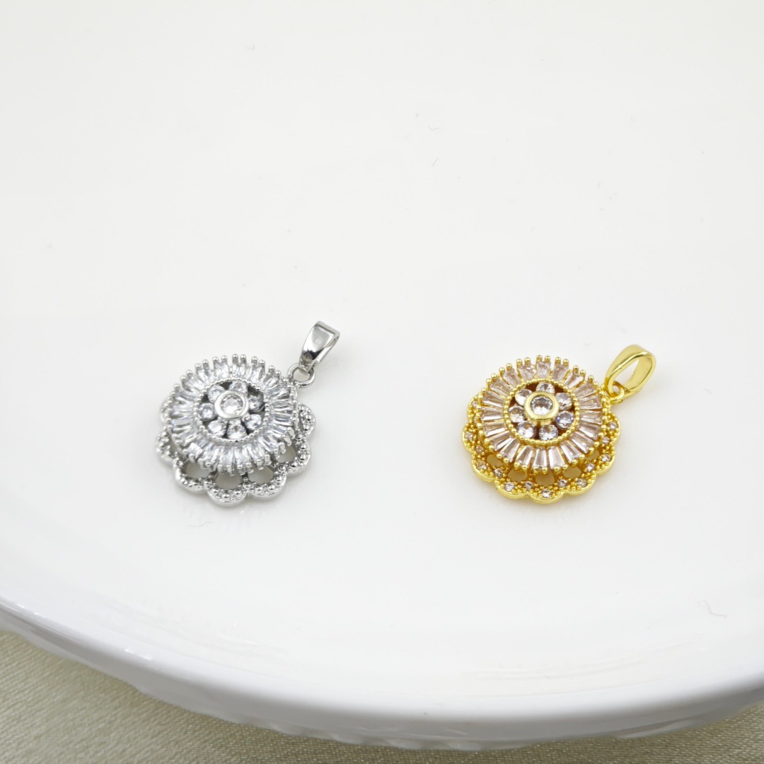 Cross-border stress-relieving rotating pendant, heart-shaped rotating accessory bracelet, jewelry necklace pendant, diy accessory pendant Specification image