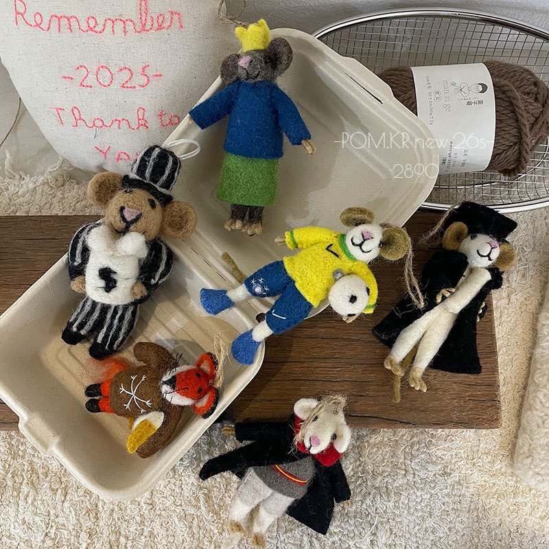 New Korean-style Nepalese creative handmade wool felt pendant, Rat backpack, baby pendant, children's gift accessory