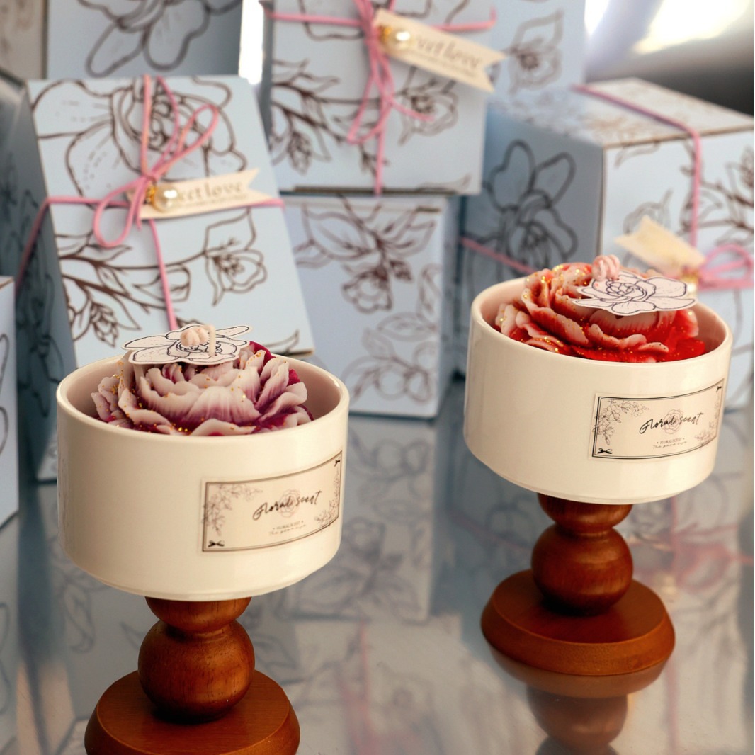 香薰蜡烛法式渐变山茶花香氛礼盒创意高级伴手礼婚礼生日节日礼物