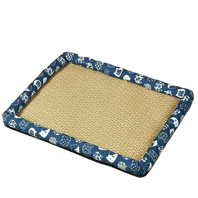 وفي فصل الصيف، تُصنع الارصفة، تبريد الهواء، وتبرد، وتُغسل بالماء Item Picture