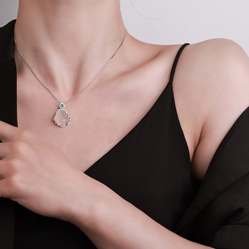 Buddha Gong necklace accessory for women's light luxury niche collarbone chain 2026 New style white chalcedony pendant high-end sweater necklace