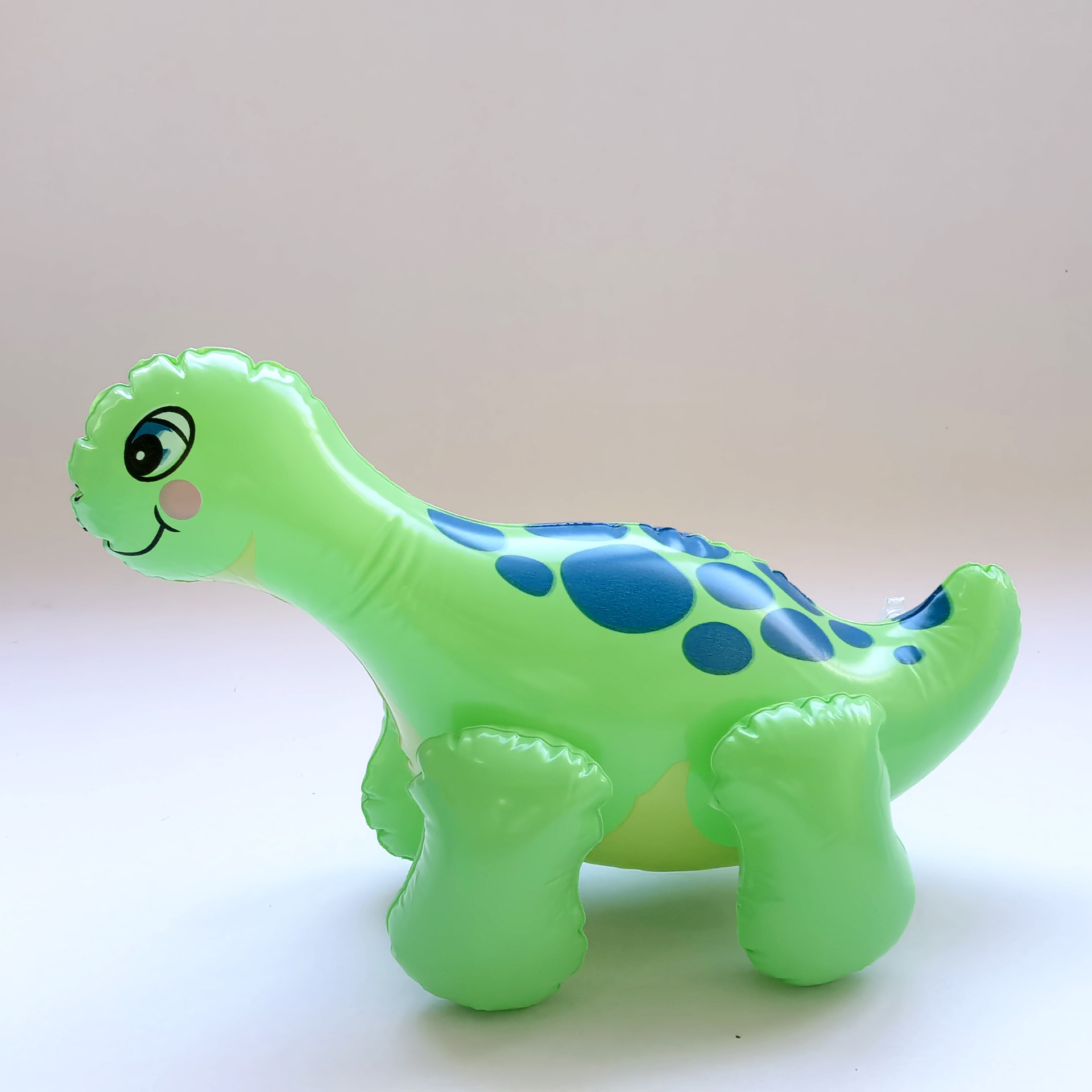 卡通气模玩具实物图