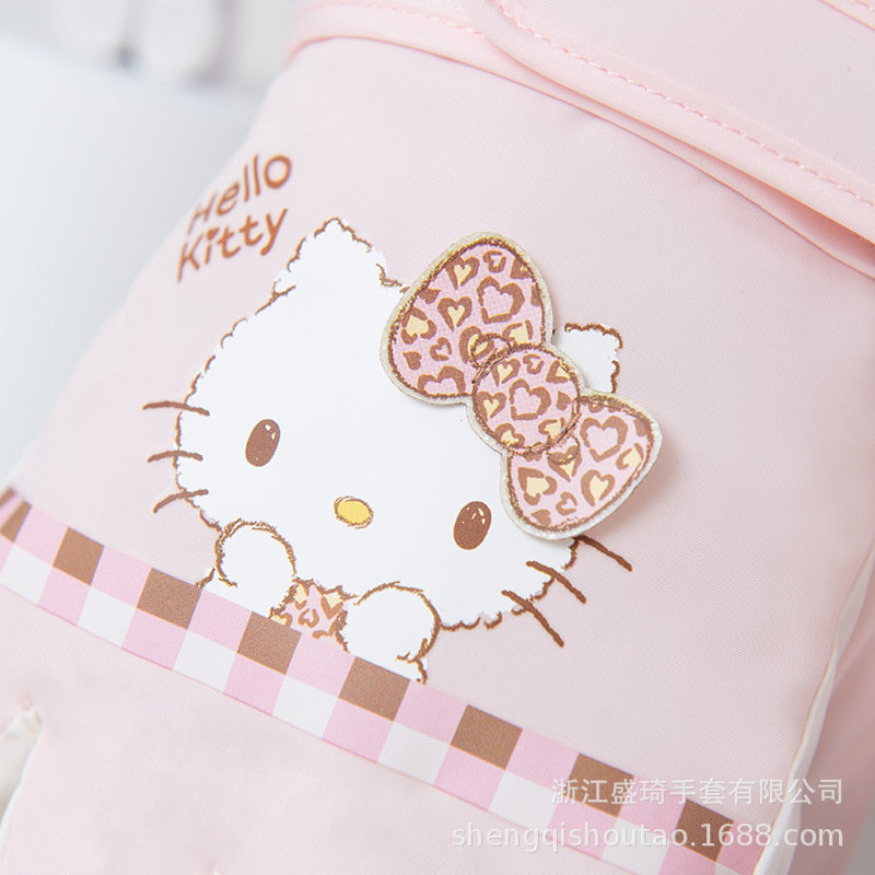 Sanrio ski gloves for women in winter are thickened with fleece, providing warmth and warmth. They are also windproof and anti-slip for outdoor cycling, featuring a cute cartoon style Specification image