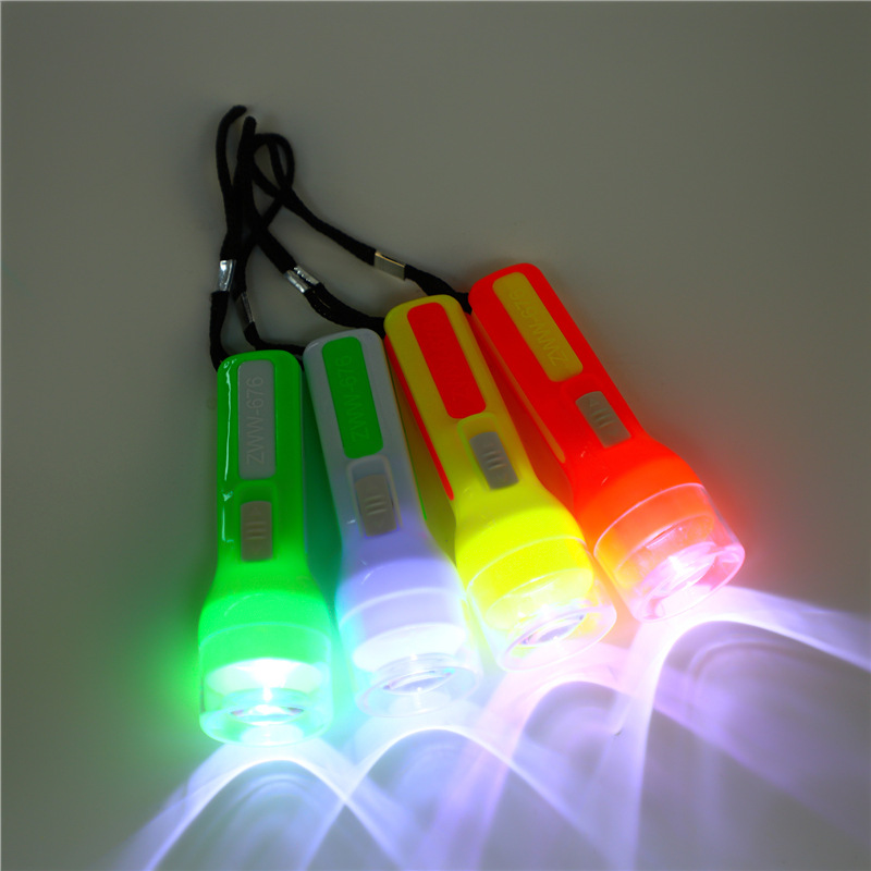 Wholesale school children's color portable laser lights, flashlights, plastic flashlights, small gifts, children's toys Application Scenario
