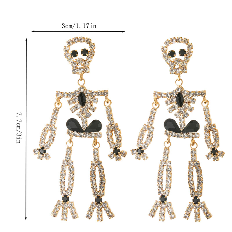 Cross-border European and American Halloween skull and water diamond earrings, creative design sense, luxurious full diamond pendant earrings wholesale Application Scenario