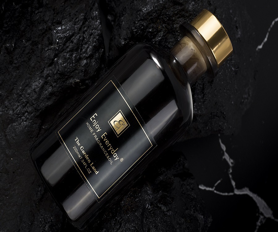تُوزَّع عطابات العطر في علب العلب Application Scenario