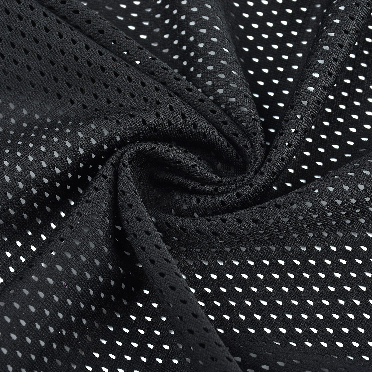 The inner lining of the all-polyester breathable bullet-shaped mesh yoga wear, moisture-wicking bag and basketball vest is snug