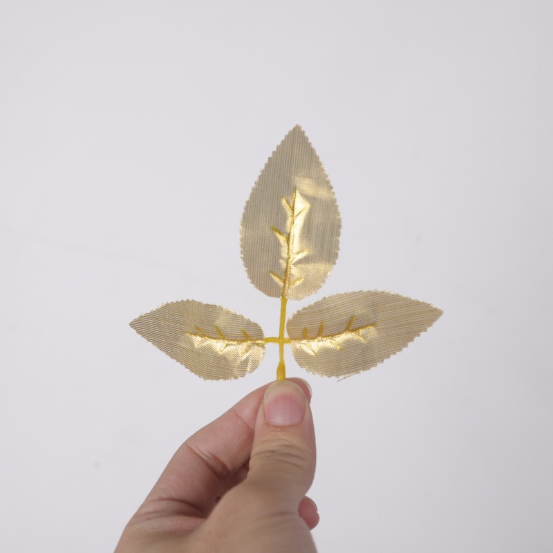 跨境专供金布丝印玫瑰叶金玫瑰叶银玫瑰叶丝花配件人造假花仿真叶白底实物图