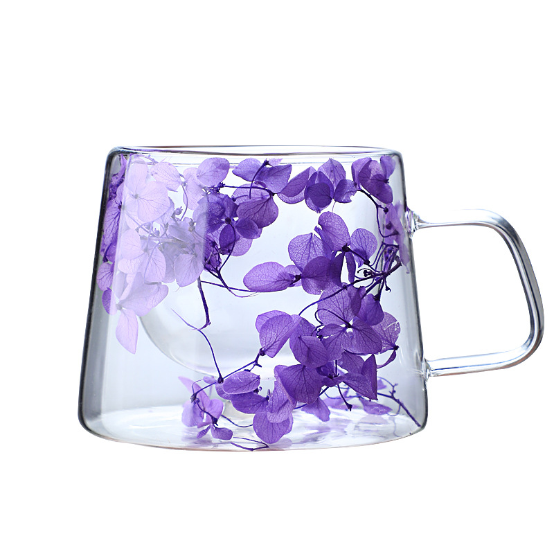 Cross-border new product, popular petal flower-shaped cup, high appearance level, dried flower real flower double-layer creative high borosilicate coffee glass cup Item Picture