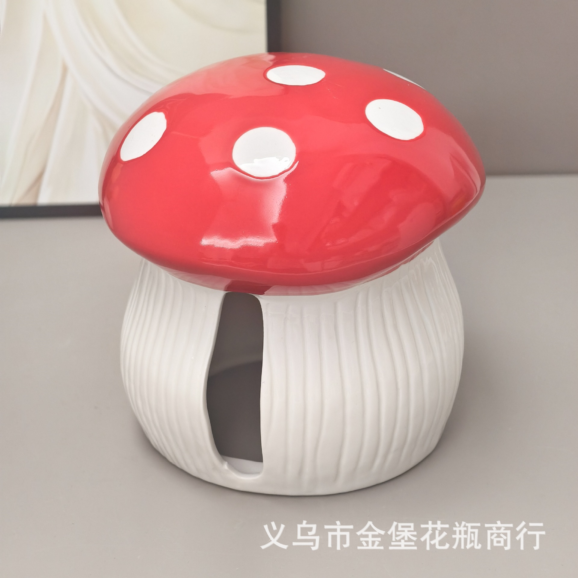 Cute red mushroom polka dot ceramic tableware set, cartoon mushroom mugs, plates and bowls, popular children's tableware details Picture