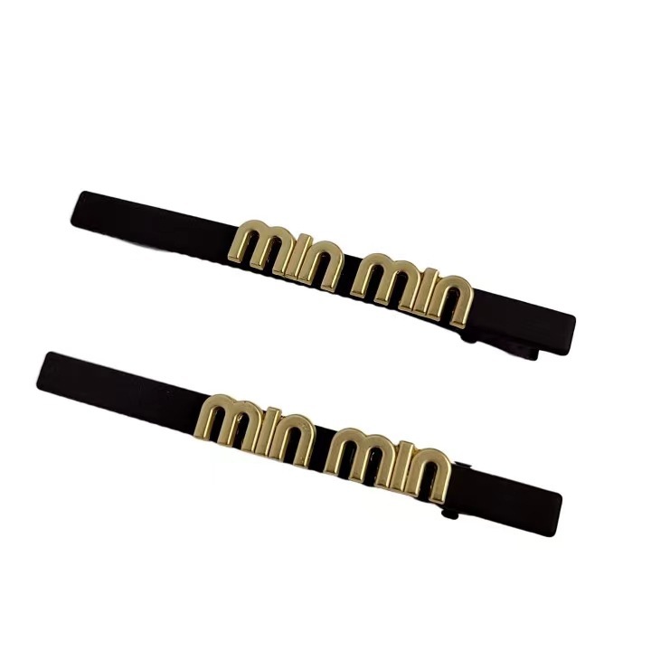 8cm matte high-end black gold miumiu hair clip, side clip, bangs clip, straight clip, broken hair clip Item Picture