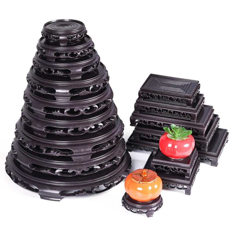 The base of the flowerpot is an antique round, rectangular, square bonsai, square fish tank, potted plant display, bracket, and plastic tray for succulents
