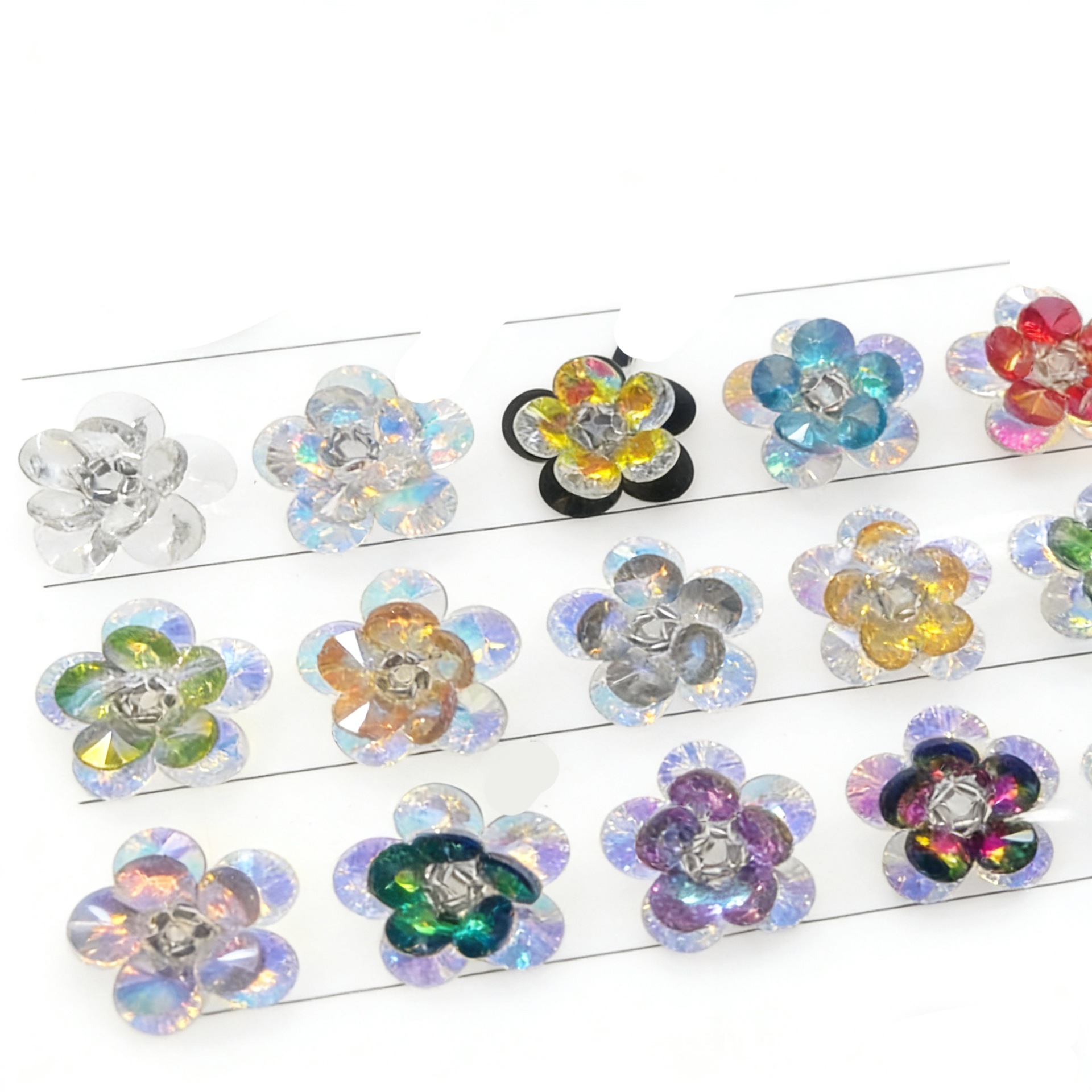 Small crystal flower stud earrings, retro and fashionable, versatile earrings, forest-themed, fresh and elegant earrings, factory wholesale details Picture