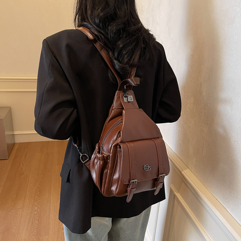 双肩包女2025新款韩版背包时尚简约多用斜挎胸包女士小背包潮流