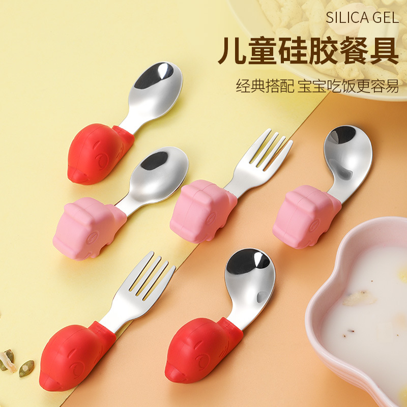 厂家直供硅胶儿童叉子勺子短柄训练宝宝吃饭初学辅食勺子餐具套装