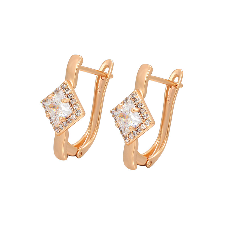 Xuping retro style geometric square Russian straight needle ear buckle copper alloy plated 18k color fashionable cross-border earrings for women Item Picture