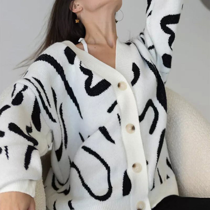New casual and comfortable knitted cardigan with leopard print and loose home sweater from Amazon's independent store