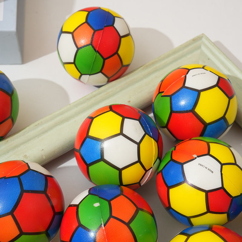 Fabricante cabello recto 6.3cm pu ball estilo de impresión de color bola elástica juguetes para niños esponja material decoración de fábrica pu ball Application Scenario
