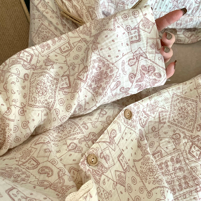 女士家居服实物图