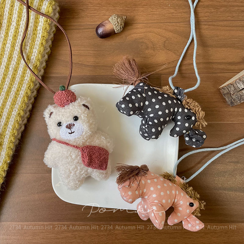 Soft and cute plush toy necklace, polka dot fabric pendant, forest-themed, girlish and adorable necklace, daily wear and accessories details Picture