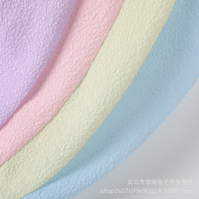 The manufacturer has in stock three-dimensional chrysanthemum embossed bubble fabric, flower packaging materials, luggage accessories, double-layer bubble fabric and composite fabric Item Picture