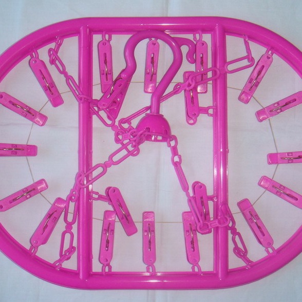 20-head oval-shaped clothes drying rack, a 30-year-old professional clothes drying rack factory in Huangyan, Taizhou, original industrial belt Application Scenario