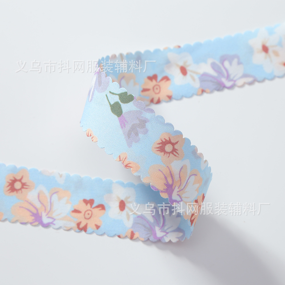 2.5cm Double-sided plum blossom toothed printed webbing bow, DIY hair accessory, headwear accessory, gift, flower decorative band Application Scenario