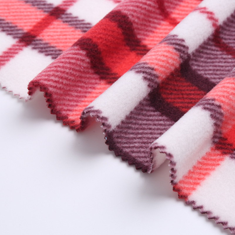 现货印花格子摇粒绒面料秋冬服装毛绒布料睡衣针织面料细节图