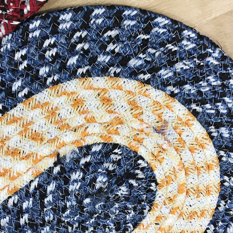 Wholesale oval simple hand-woven door MATS, household entrance and foyer floor MATS, living room carpets, anti-slip foot MATS Application Scenario