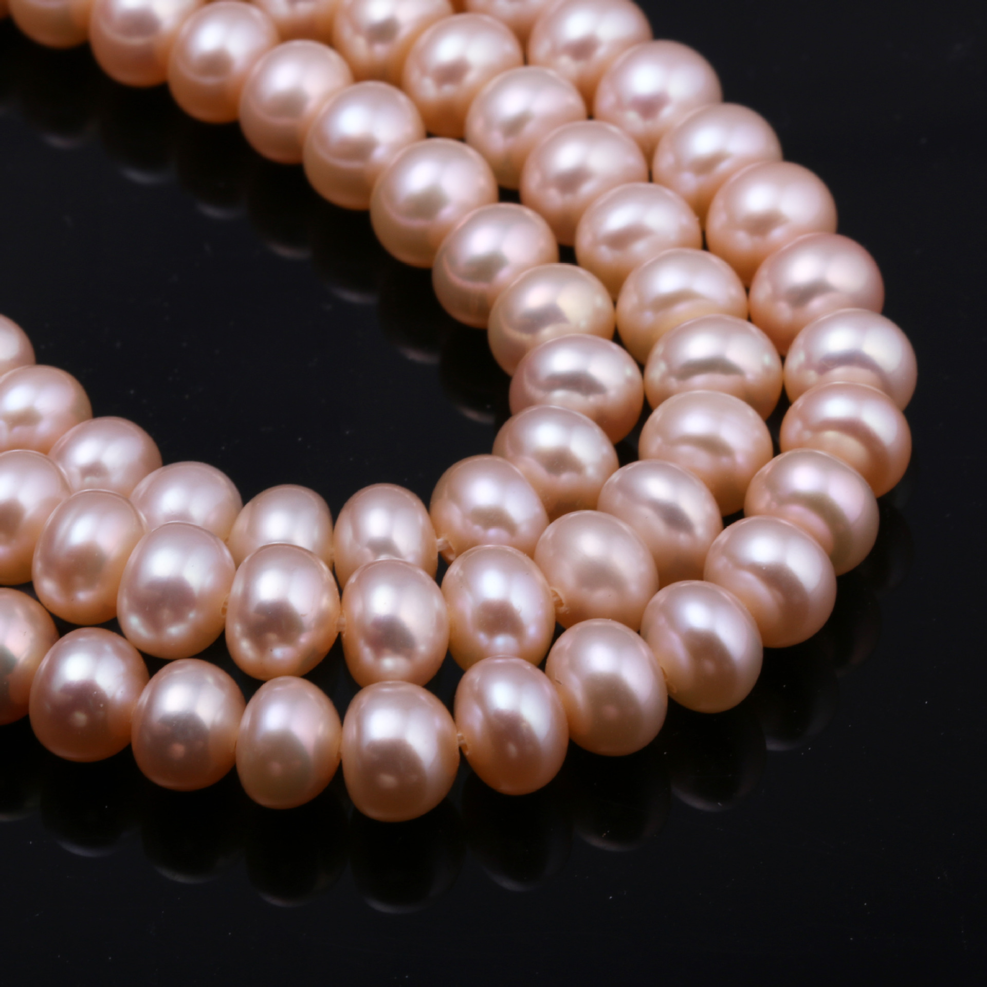 DIY necklace and bracelet accessories made of natural freshwater pearl beads 6-7mm four-sided glossy pearl jewelry Application Scenario