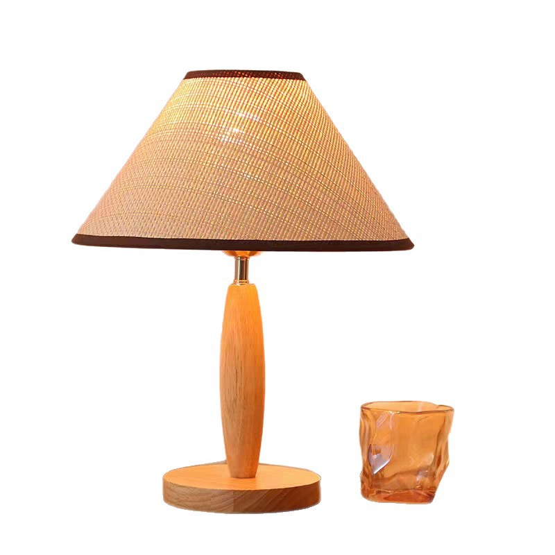 Wedding table lamp, bedside lamp, perpetual lamp, vintage solid wood wedding gift, retro atmosphere, hotel and homestay bedroom table lamp Item Picture