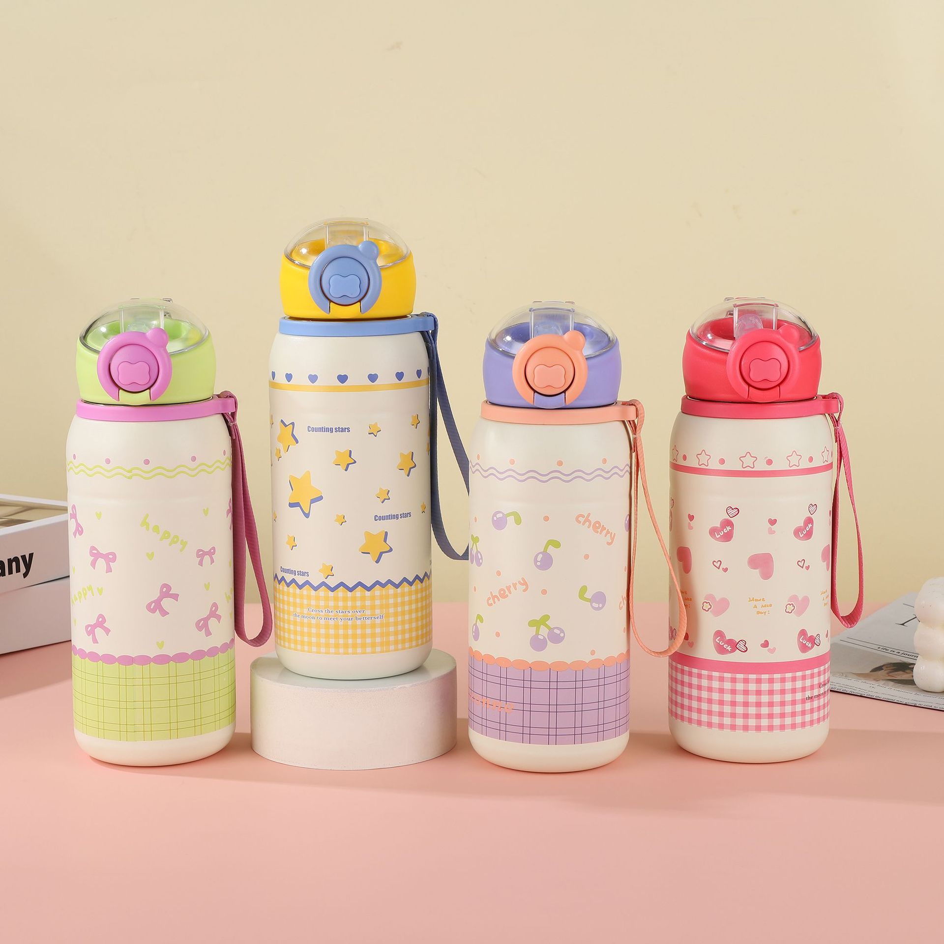 The new summer cold and heat preservation cup features a high appearance level, large capacity, and is cute for students. It is a stainless steel double-drinking cartoon straw cup