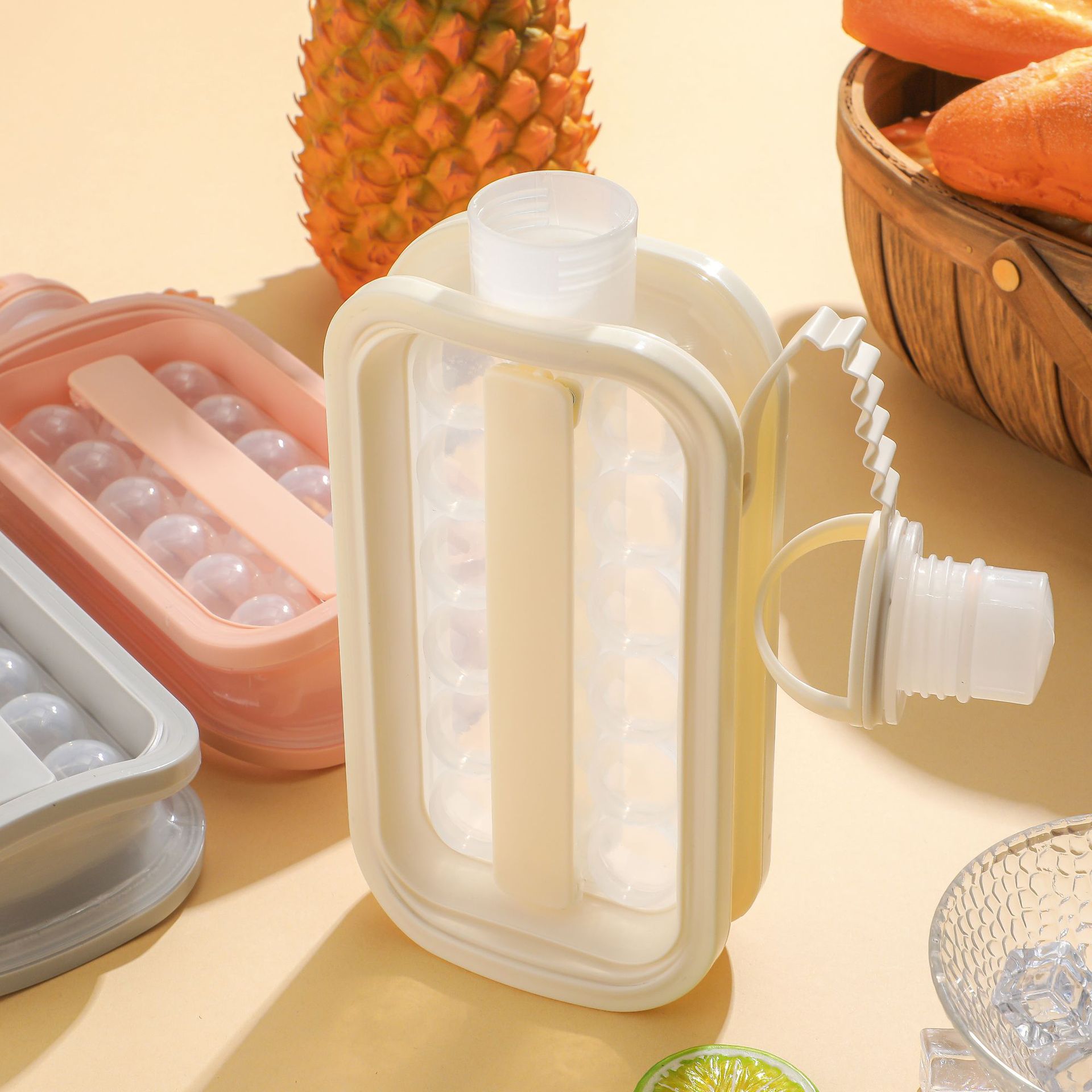 Ice hockey pot making, ice hockey film, household ice cube tray, ice pot, two-in-one water bottle, ice cubes, silicone, portable cold drink ice cup Specification image