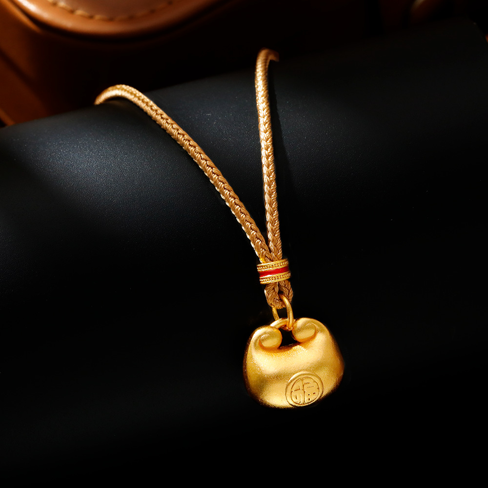 Hyacinth antiguo fasha oro pequeño fat fufu bag colgante collar para mujeres nuevo estilo chino oro tuo tuo collar de cuello de alta calidad sentido trenzado cuerda suéter cadena