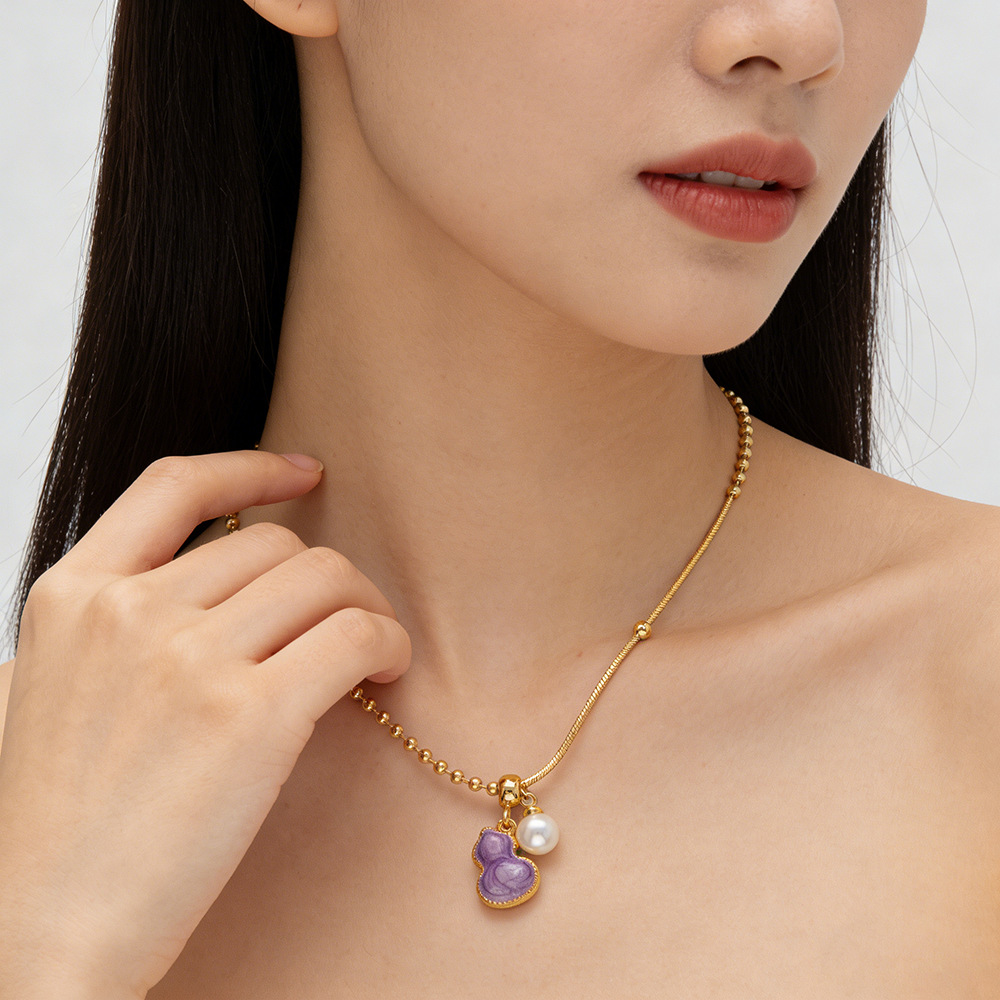 Hyacinth enamel pearlescent purple mother-of-pearl double-sided gourd pendant necklace, a best-selling female Douyin necklace, 2025 new style collarbone chain Specification image